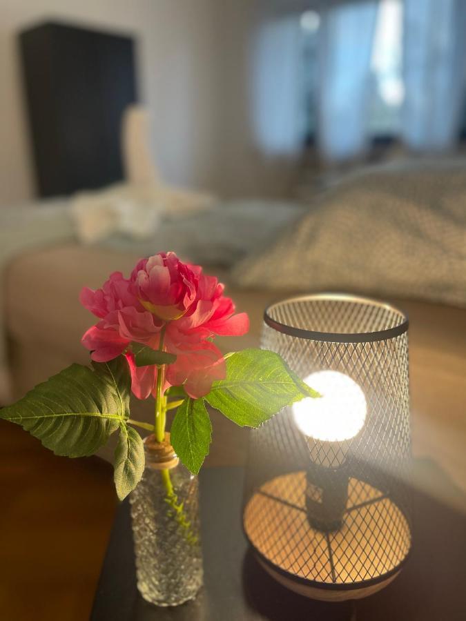 Comfortable Shared Apartment With Private Room In Wesseling Exterior photo